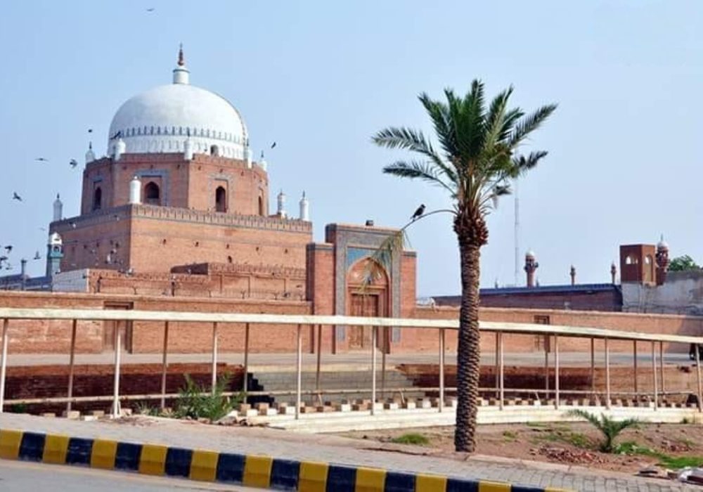 Hazrat Bahauddin Zakariya Darbar in Multan Pakistan